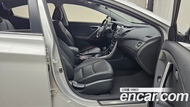 Hyundai Avante 2014 thumb 12