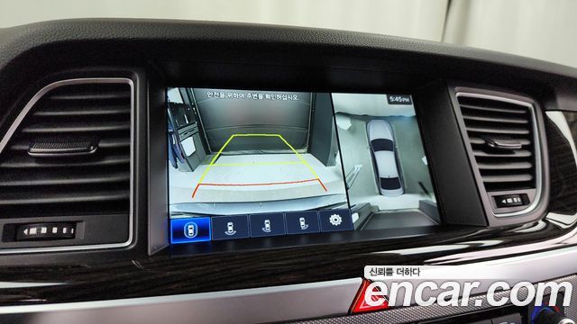Genesis G80 2018 thumb 11