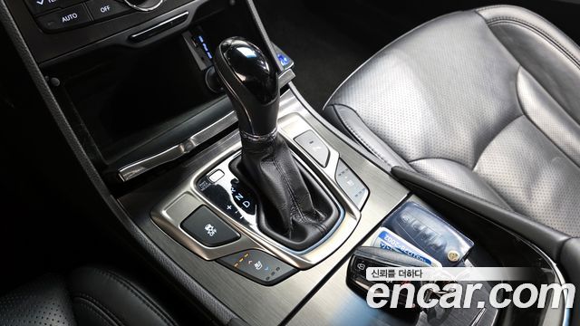 Hyundai Grandeur 2014 thumb 10