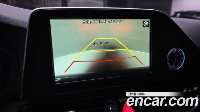Hyundai Grandeur 2017 thumb 12