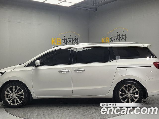 Kia Carnival 2020 thumb 9