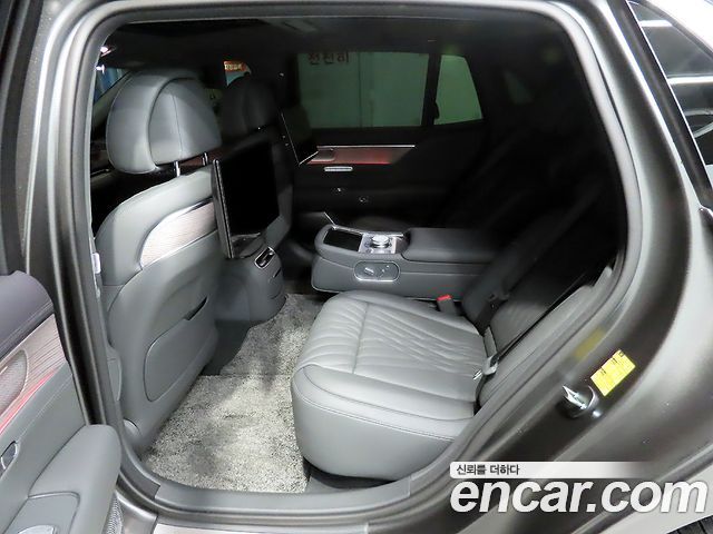 Genesis G90 2025 thumb 6