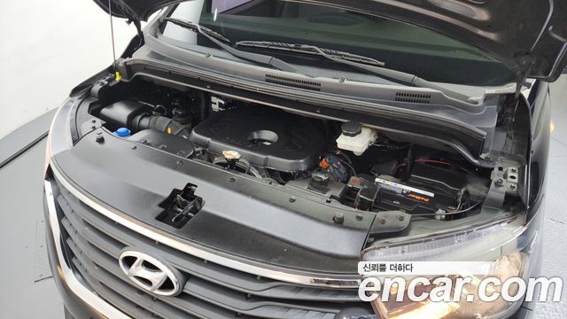 Hyundai Starex 2018 thumb 6