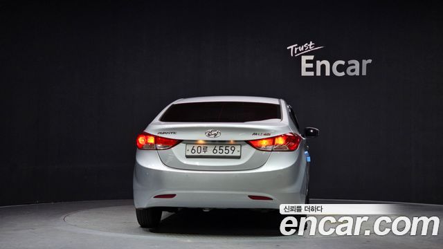 Hyundai Avante 2011 thumb 5