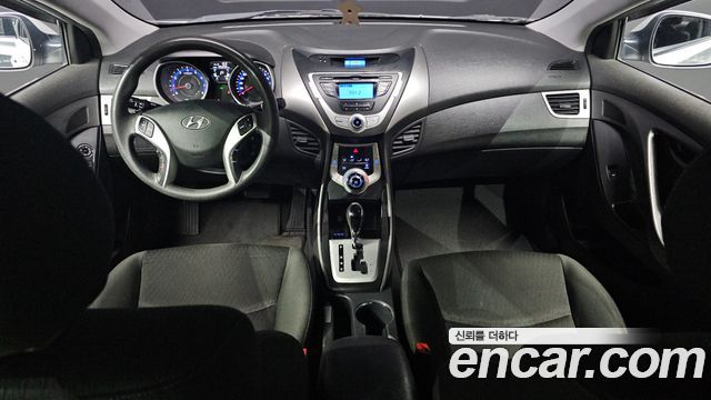 Hyundai Avante 2011 thumb 8