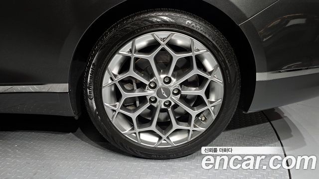 Genesis G80 2022 thumb 6