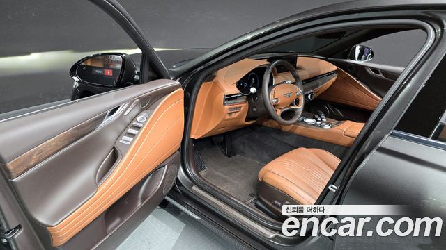 Genesis G80 2022 thumb 11
