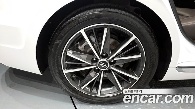 Hyundai Grandeur 2020 thumb 5