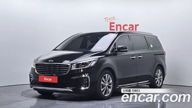 Kia Carnival 2018 thumb 2