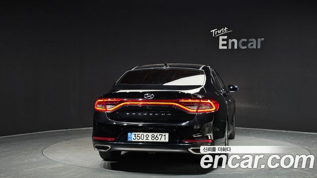 Hyundai Grandeur 2017 thumb 5