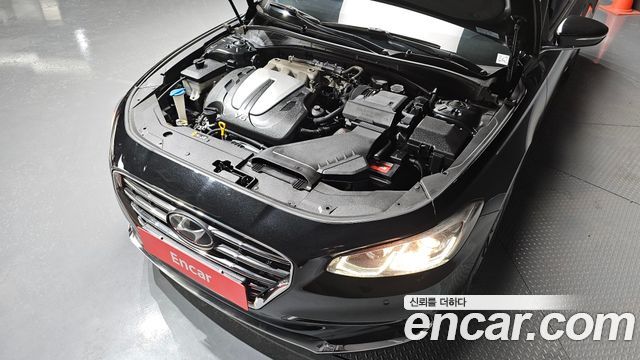 Hyundai Grandeur 2017 thumb 7