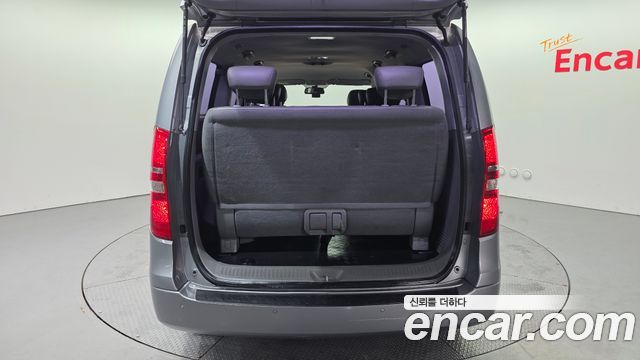 Hyundai Starex 2011 thumb 11