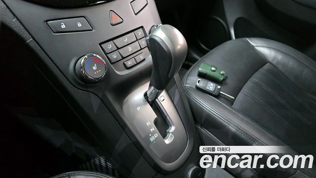 Chevrolet Orlando 2016 thumb 10