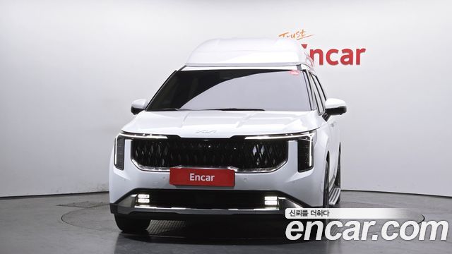 Kia Carnival 2024 thumb 4