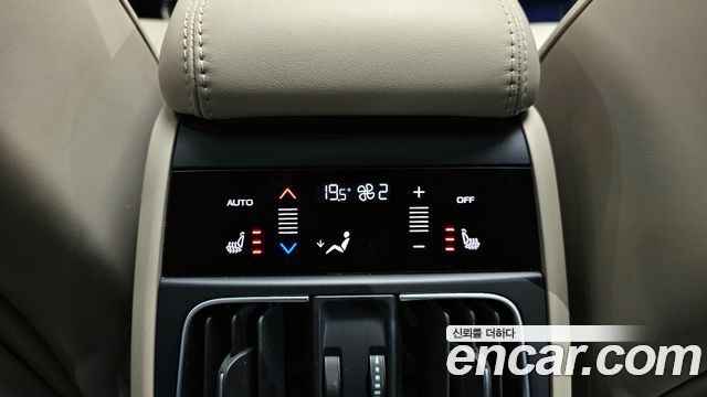 Maserati Grecale 2023 thumb 9