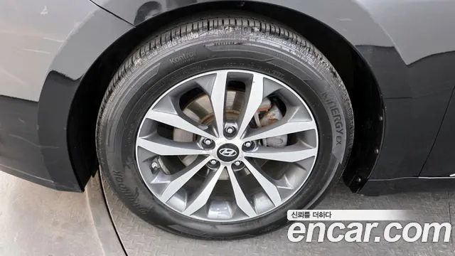 Hyundai Grandeur 2012 thumb 5