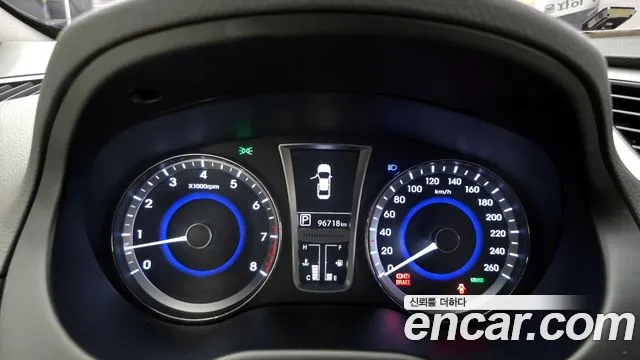 Hyundai Grandeur 2012 thumb 8