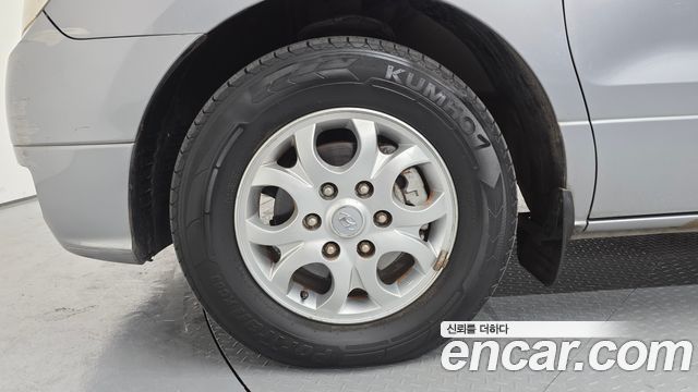 Hyundai Starex 2011 thumb 6