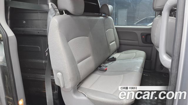 Hyundai Starex 2011 thumb 12