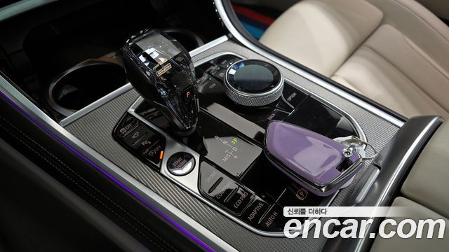 BMW 8 серии 2020 thumb 4