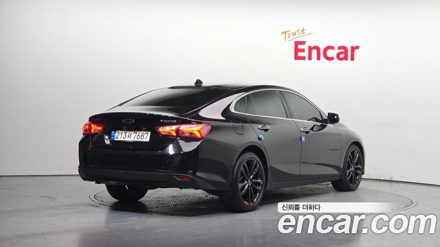 Chevrolet Malibu 2021 thumb 3