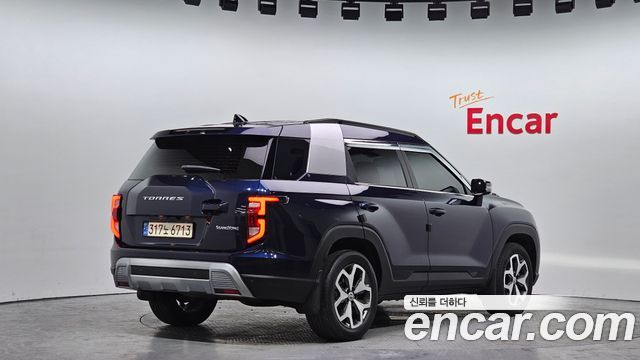 SsangYong Torres 2022 thumb 11