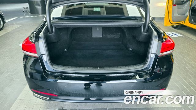 Hyundai Genesis 2014 thumb 11