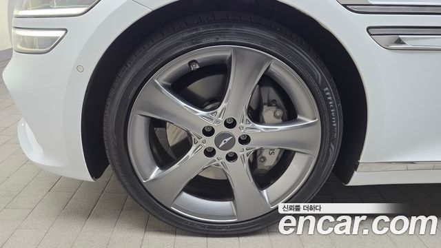 Genesis G80 2022 thumb 5