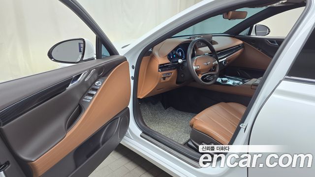 Genesis G80 2022 thumb 10