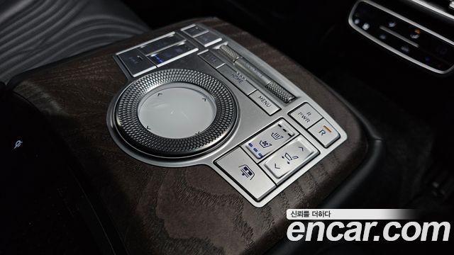 Genesis G80 2021 thumb 11