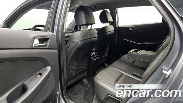Hyundai Tucson 2018 thumb 12