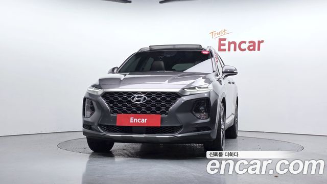 Hyundai Santa Fe 2018 thumb 4