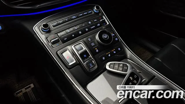 Hyundai Santa Fe 2020 thumb 10
