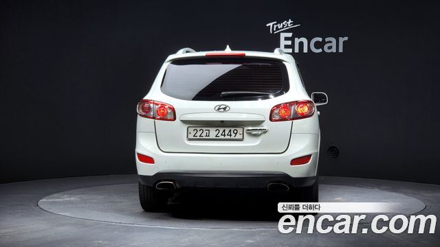 Hyundai Santa Fe 2010 thumb 5