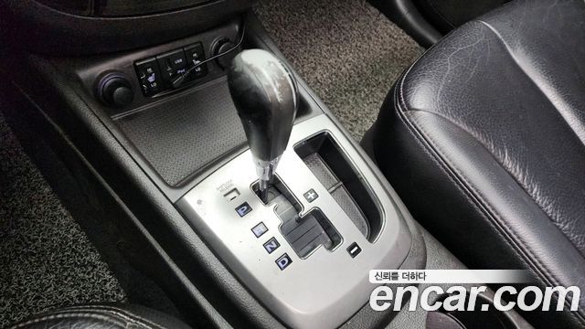 Hyundai Santa Fe 2010 thumb 10