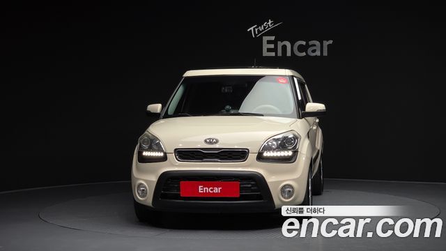 Kia Soul 2012 thumb 4
