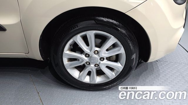 Kia Soul 2012 thumb 6
