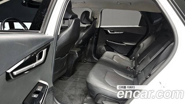 Kia EV6 2023 thumb 11