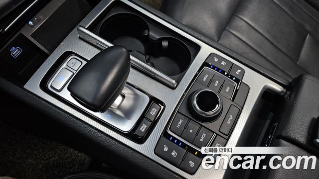Genesis G80 2019 thumb 10