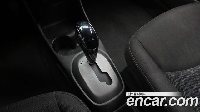 Chevrolet Spark 2018 thumb 9