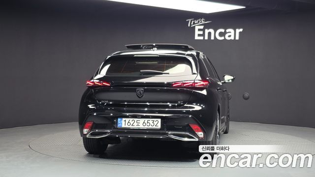 Peugeot 308 2022 thumb 5