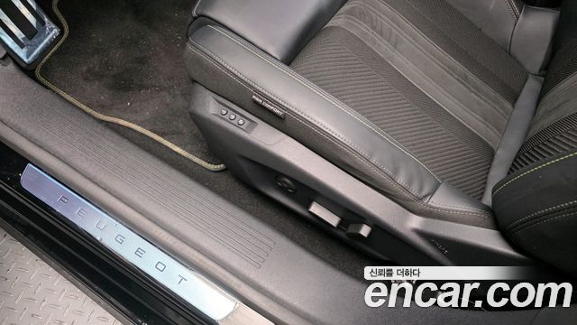 Peugeot 308 2022 thumb 11