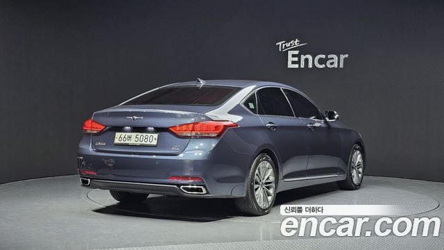 Hyundai Genesis 2014 thumb 2