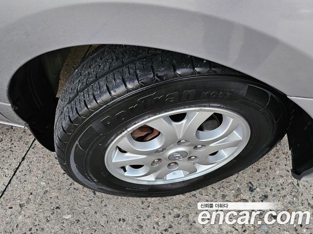 Hyundai Starex 2011 thumb 5