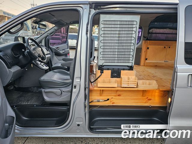 Hyundai Starex 2011 thumb 9