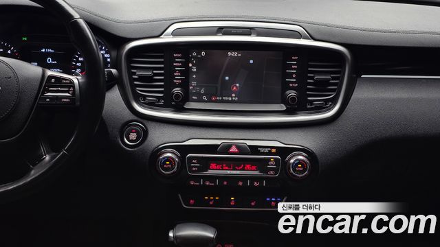 Kia Sorento 2018 thumb 12