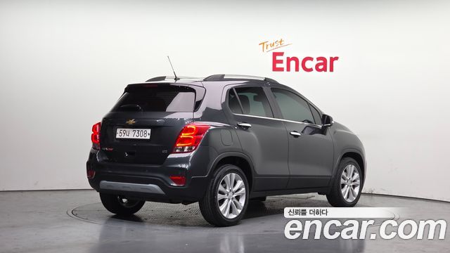 Chevrolet Trax 2017 thumb 3