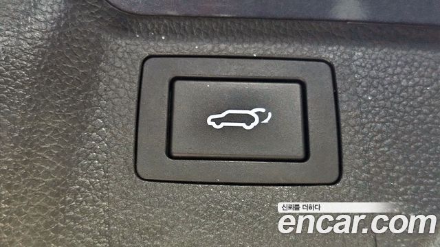 Hyundai Santa Fe 2017 thumb 12