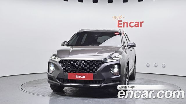Hyundai Santa Fe 2019 thumb 4