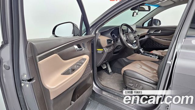 Hyundai Santa Fe 2019 thumb 11